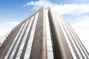 東京都中央区銀座3丁目11-13 松本銀座ビル8Fに銀座支店拡張の為、移転